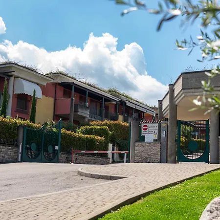 Oleandro - Featuring A Private Garden And Access To 5 Pools *